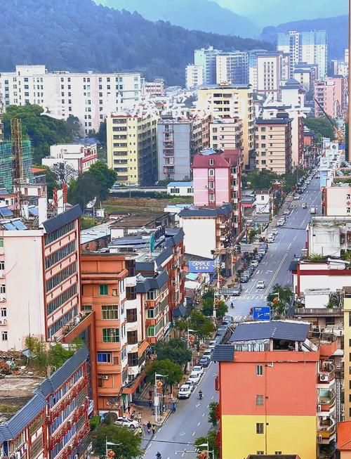 专家:广东省清远市连山壮族瑶族自治县每年或现多个感染高峰:清远连山壮族瑶族自治县新楼盘