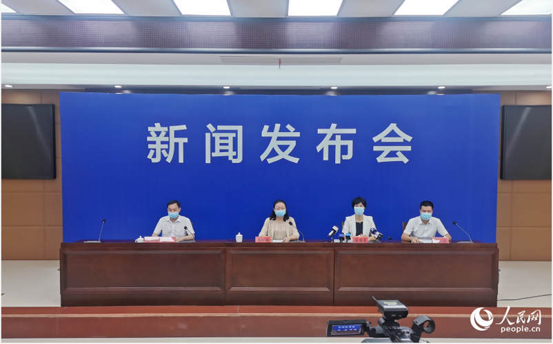 关于海西蒙古族藏族自治州新增核酸阳性14例,均在海南省省直辖县级行政区划琼中黎族苗族自治县的信息