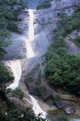  安徽黄山黄山区地区疫情管控严不:黄山是否关闭