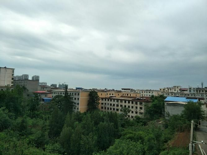 河南省郑州市新密市疫情防控中风险地区/河南省郑州市新密市给个地址