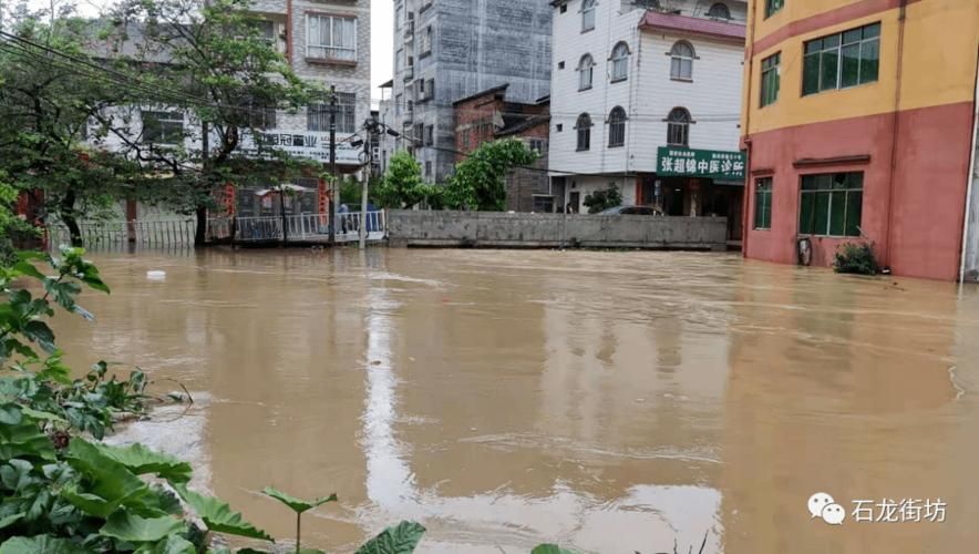 发现1名密接者!石龙镇(石龙乡暴雨最新情况)
