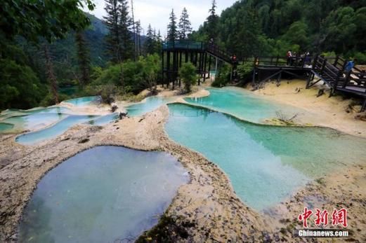 【解读四川阿坝藏族羌族自治州九寨沟县疫情最新消息_阿坝州九寨沟是哪个省】