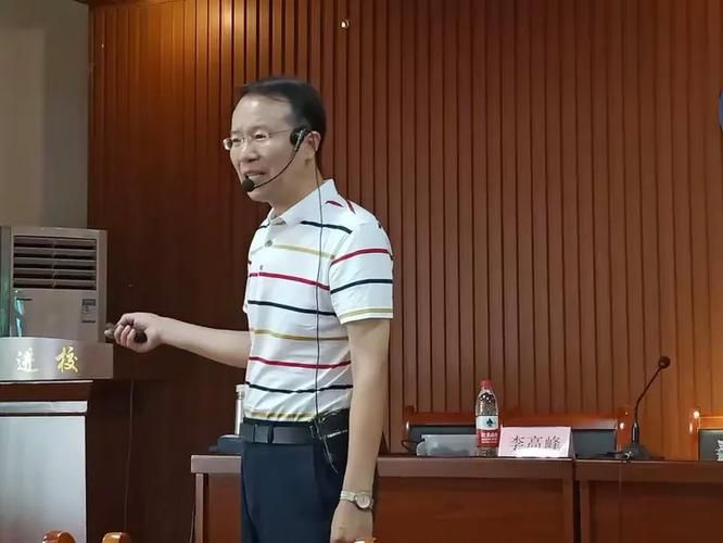 专家:辽源市每年或现多个感染高峰/南京小学教师