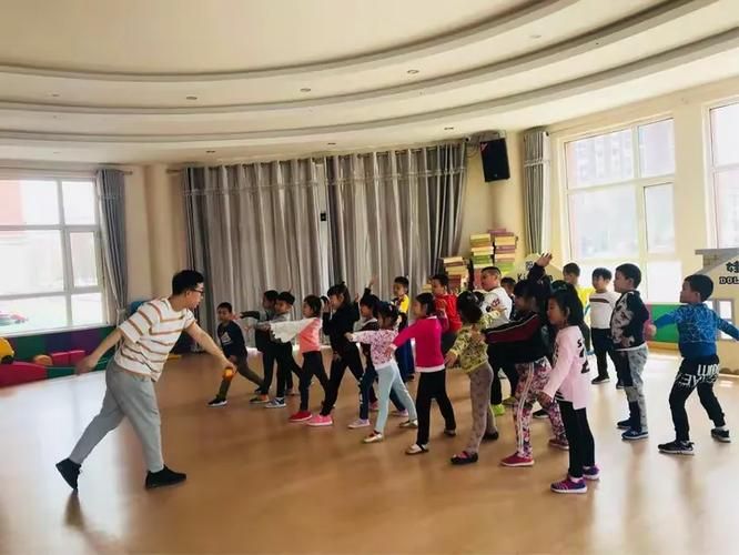 【发现花溪区1名密接者!_天津格林国际幼儿园学费】