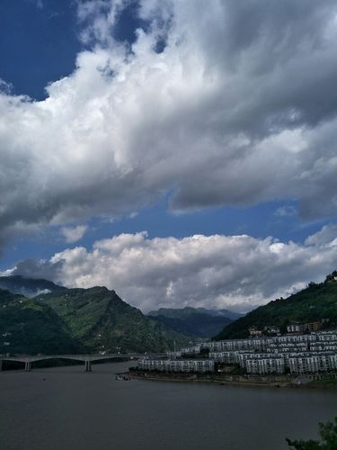 云南省昭通市绥江县为何新增疫情_云南省昭通地区绥江县