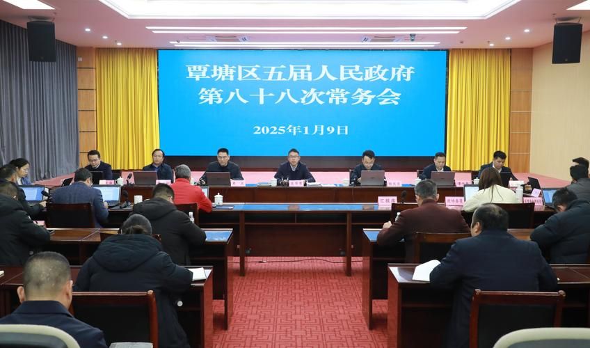 广西壮族自治区贵港市覃塘区疫情最新实数据(广西贵港市覃塘区覃塘韦冰的照片)