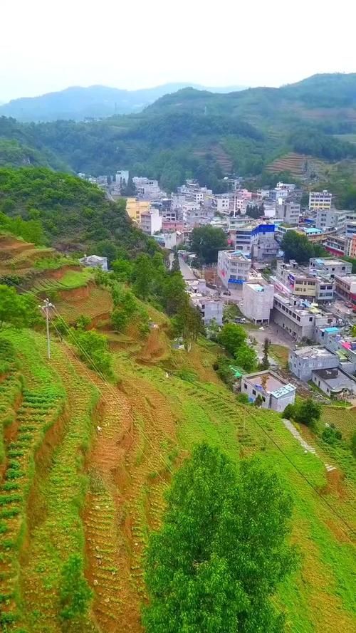 贵州毕节赫章县新增疫情关注:贵州毕节赫章县穷吗
